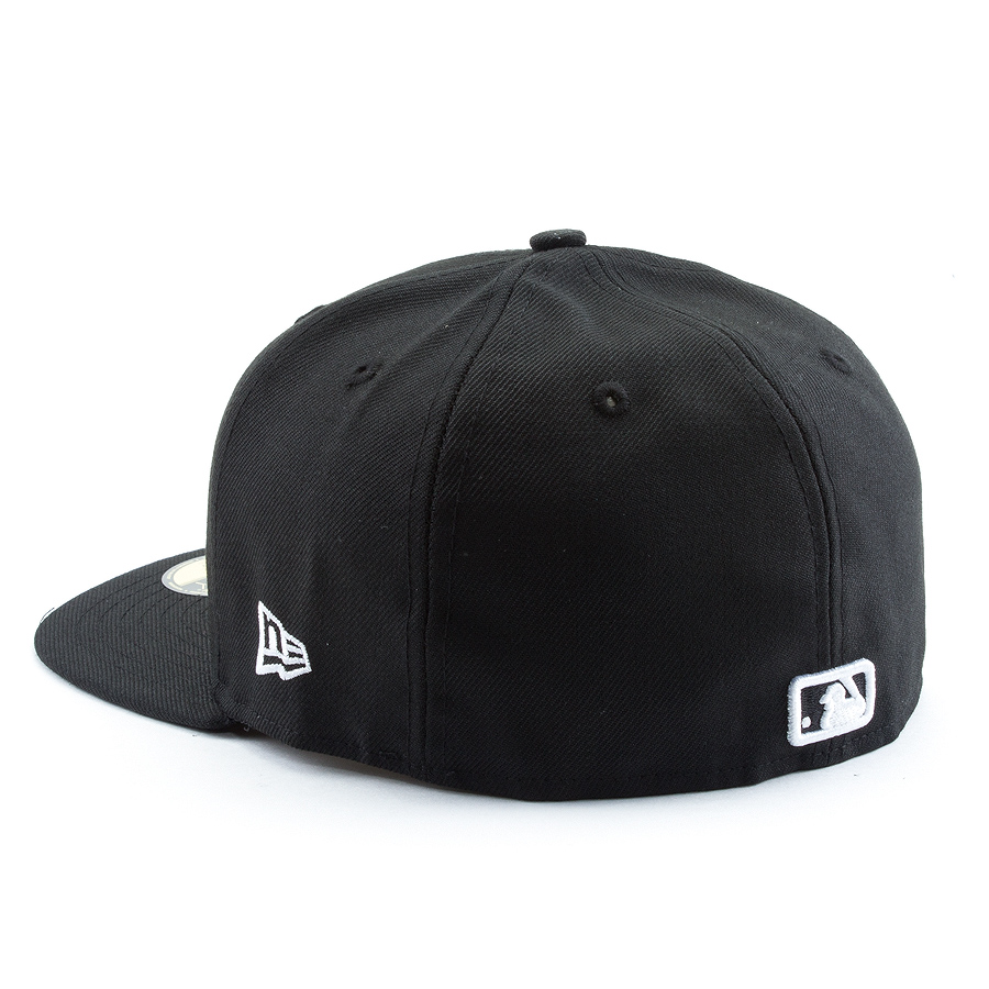 Бейсболка New Era - Boston Red Sox Basic (black/white) 59FIFTY