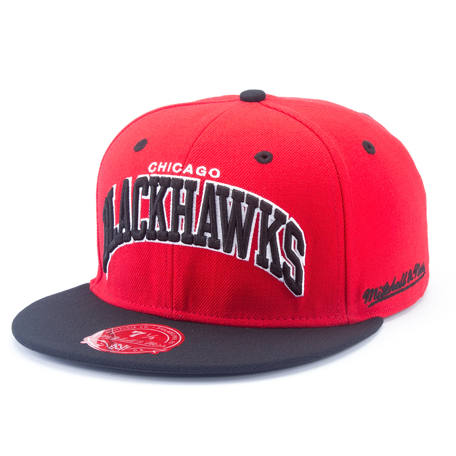 Бейсболка Mitchell & Ness - Chicago Blackhawks Classic Arch Fitted