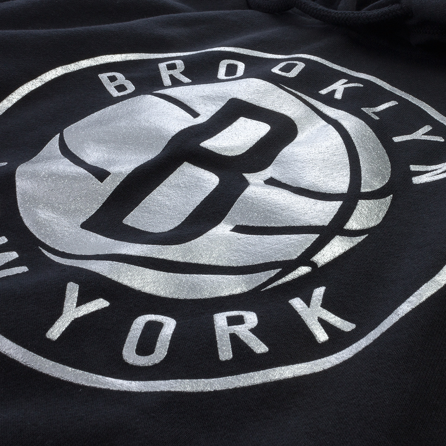 Толстовка Mitchell & Ness - Brooklyn Nets Metallic Silver Logo Hoody