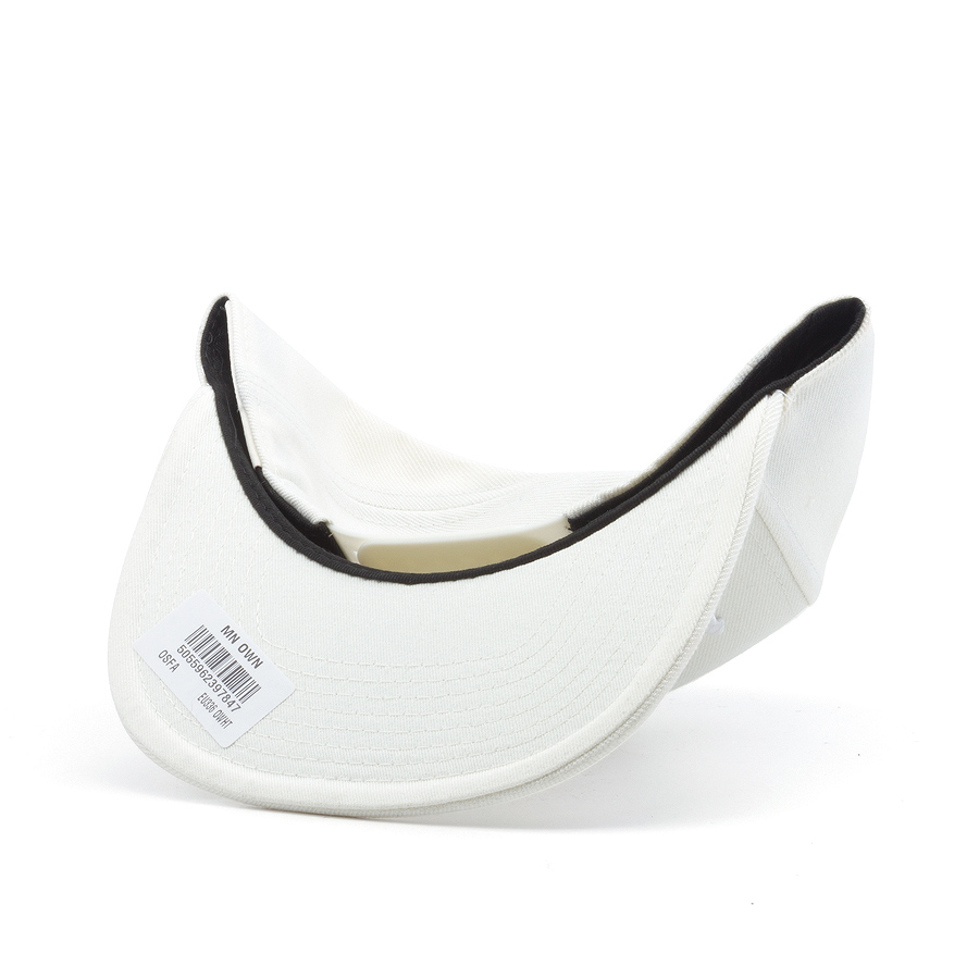 Бейсболка Mitchell & Ness - Pinscript Snapback (off white) Бейсболка Mitchell & Ness - Pinscript Snapback (off white)