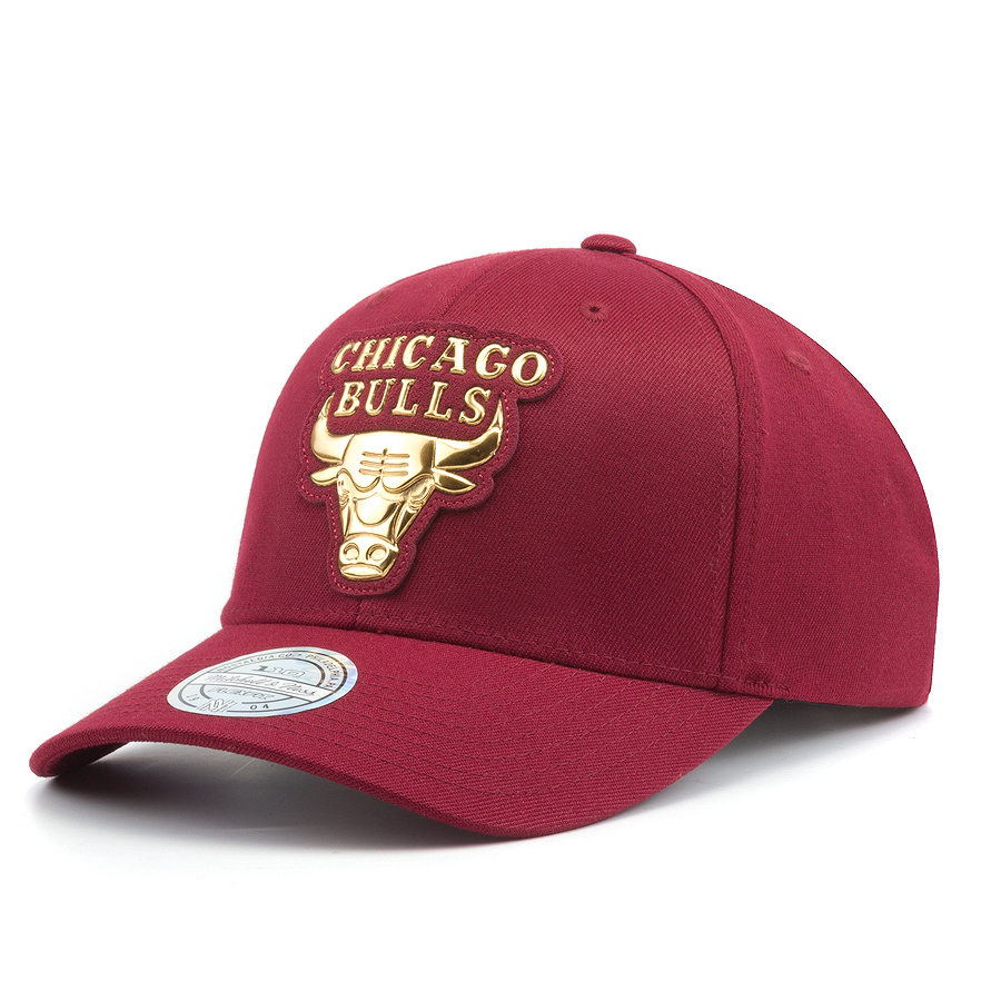 Бейсболка Mitchell & Ness - Chicago Bulls Metallic Logo 110 Snapback