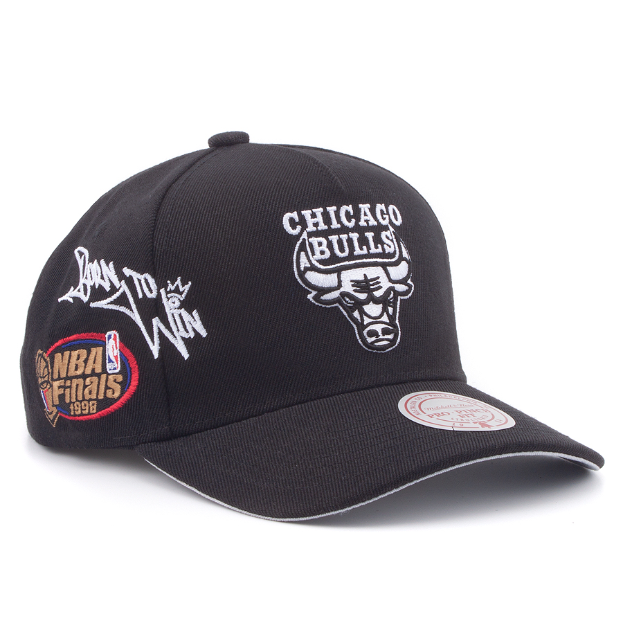 Бейсболка Mitchell & Ness - Born To Win Pro Snapback NBA Chicago Bulls (black)