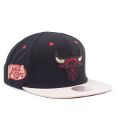 Бейсболка Mitchell & Ness - Chicago Bulls Pin Drop Snapback