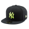 Бейсболка New Era - New York Yankees Basic (black/cyber green) 59FIFTY